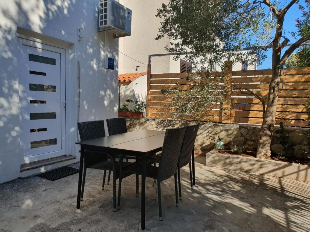 Apartman Marino Murter Exteriör bild